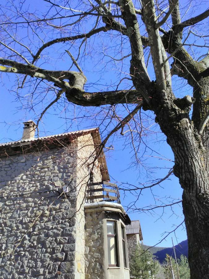 Refugi Quatre Cases Clot del Moro Exterior foto